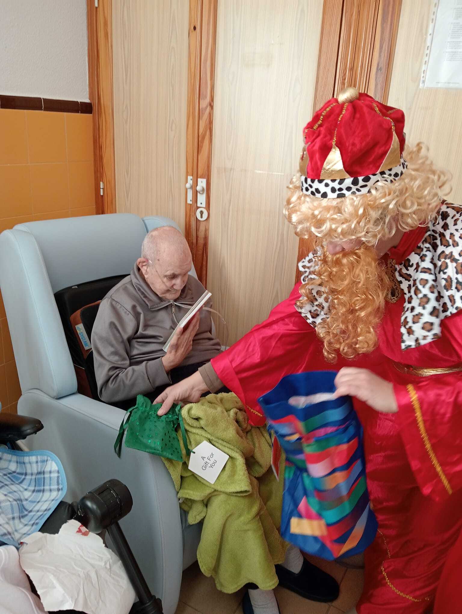 b4b4e05b-91ef-4661-9bc8-923301065baf